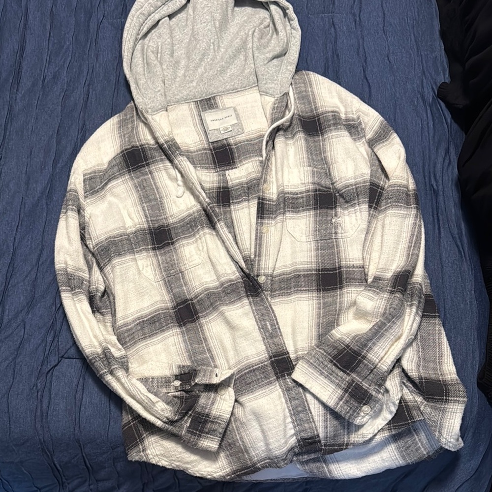 American Eagle Outfitters Black and white Plaid Hooded Shirt